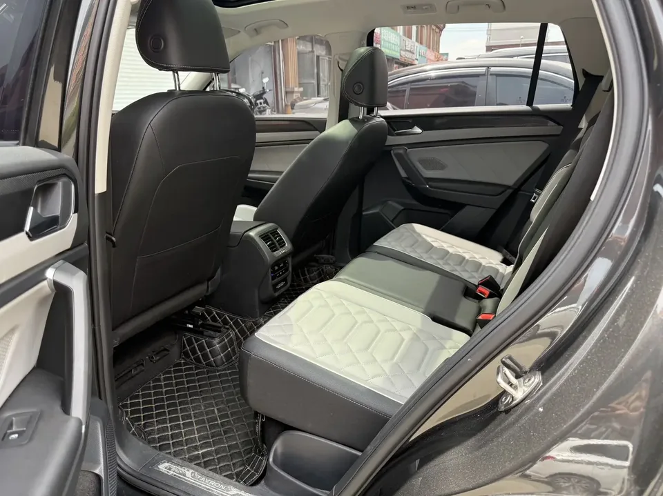 Volkswagen Tayron Tanyue 2023 280TSI 2WD Luxury Plus Advanced Edition 2023 — миниатюра 5