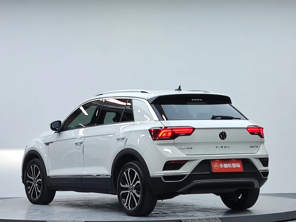 Volkswagen T-Roc TANG 2022 280TSI DSG 2WD Comfort PLUS 2023 — thumbnail 2