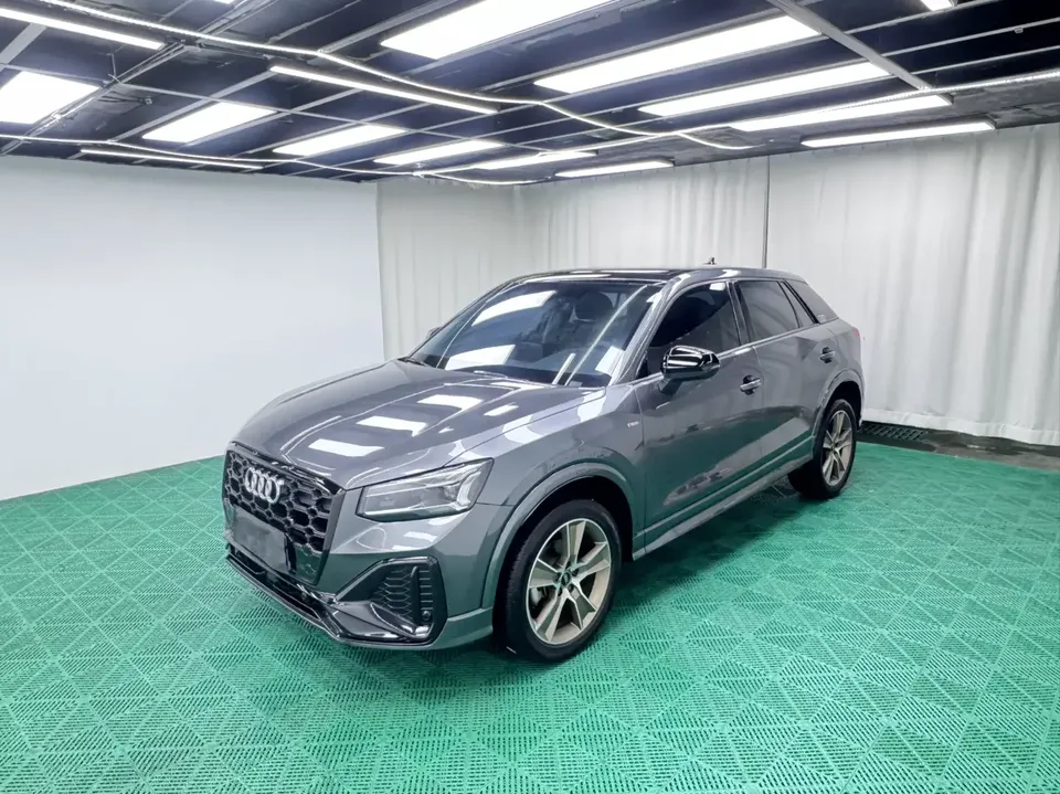 Audi Q2L Audi Q2L 2022 35 TFSI Stylish Dynamic 2023 — photo 1, buy with delivery to Moscow