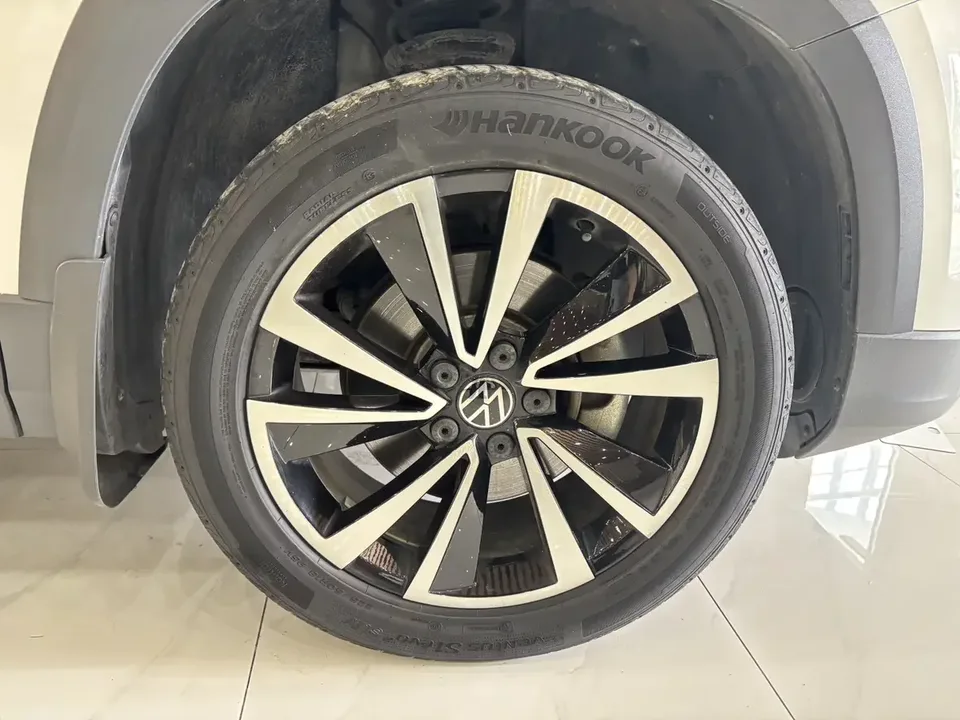 Volkswagen Tharu tuyue 2020 280TSI 2WD Deluxe Edition 2022 — thumbnail 3