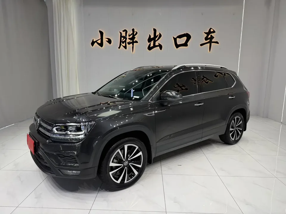 Volkswagen Tharu tuyue 2022 280TSI 2WD Deluxe Edition 2023 — photo 1, buy with delivery to Moscow