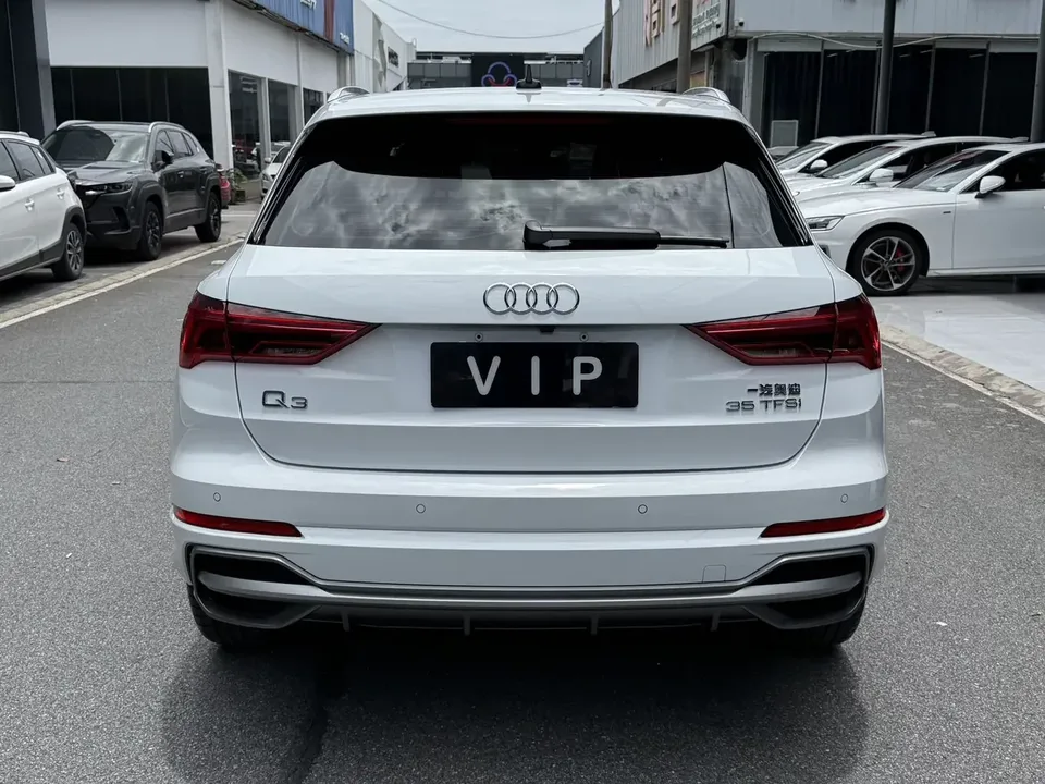 Audi Q3 Audi Q3 2022 35 TFSI Stylish Dynamic 2022 — thumbnail 2