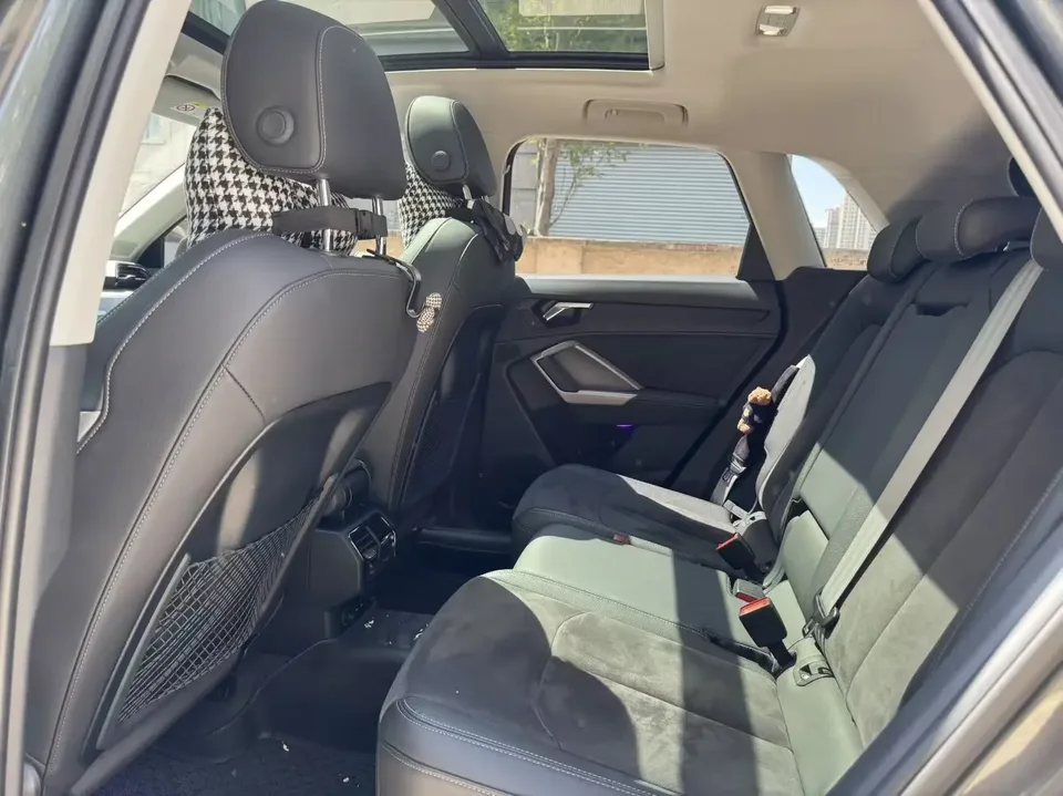 Audi Q3 Audi Q3 2023 35 TFSI Stylish Dynamic 2022 — thumbnail 3