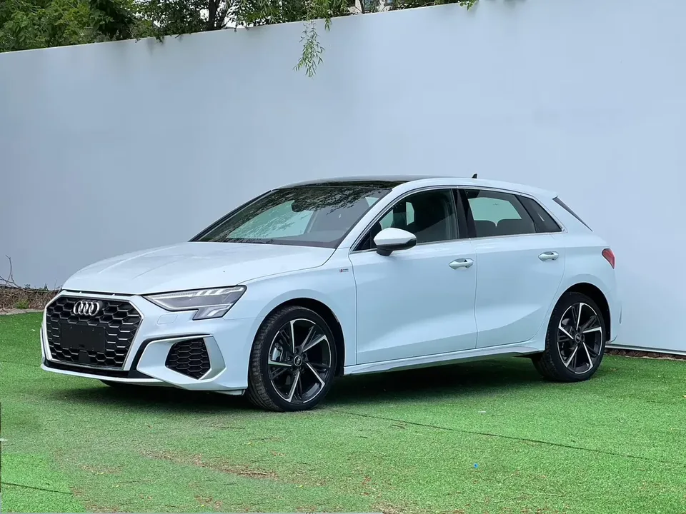 Audi A3 Audi A3 2022 Sportback 35 TFSI Stylish and sporty 2023 — photo 1, buy with delivery to Moscow
