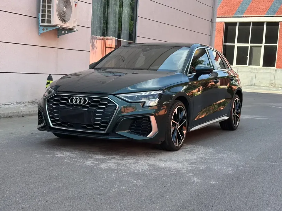 Audi A3 Audi A3 2022 Sportback 35 TFSI Stylish and sporty 2022 — photo 1, buy with delivery to Moscow