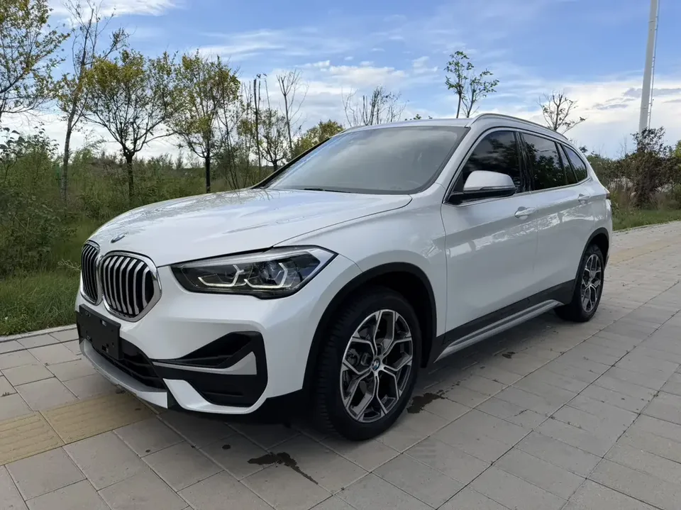 BMW X1 BMW X1 2022 sDrive20Li Fashion 2022 — photo 1, buy with delivery to Moscow