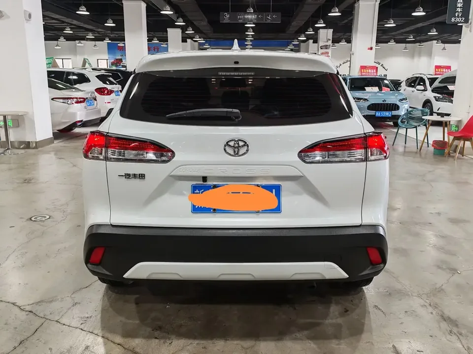 Toyota CorollaCross Corolla Sharp 2024 2.0L CVT Pioneer Edition 2024 — миниатюра 2