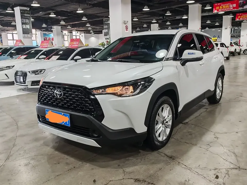 Toyota CorollaCross Corolla Sharp 2024 2.0L CVT Pioneer Edition 2024 — фото 1, купить с доставкой в Москву