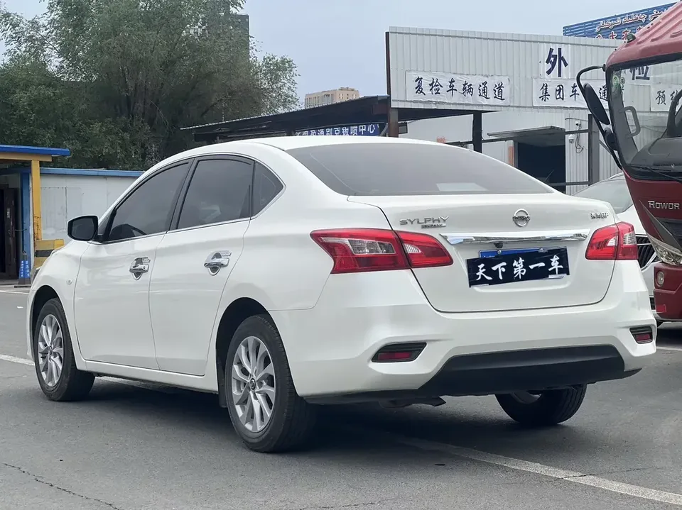 Nissan Sylphy Sylphy 2024 Classic 1.6L XE CVT Comfort Edition 2024 — миниатюра 4
