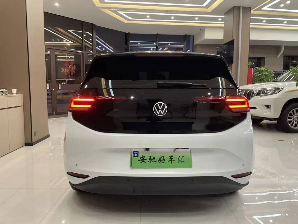 Volkswagen ID.3 Volkswagen ID.3 2023 Pure Smart Edition 2023 — миниатюра 2