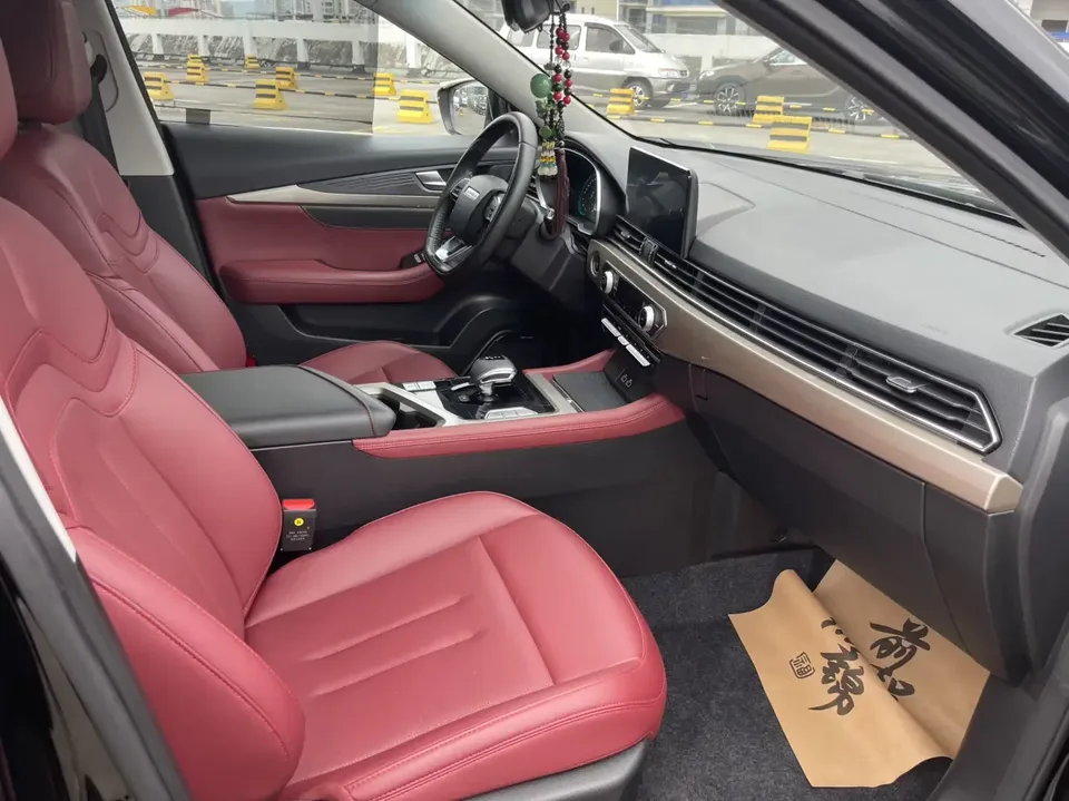 Jetour Jietu X70 Jietu X70 2025 1.5T DCT Beyond PRO 7 Seaters 2025 — thumbnail 3
