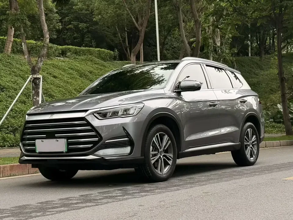 BYD Song Pro DM Song Pro DM 2022 DM-i 51km Luxury 2022 — photo 1, buy with delivery to Moscow