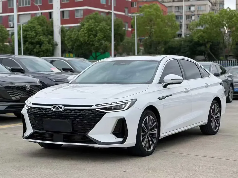 Chery Arrizo 8 Arrizo 8 2025 1.6TGDI DCT 2025 — photo 1, buy with delivery to Moscow