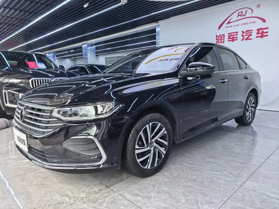 Volkswagen Lavida Lavida 2024 1.5L Automatic 5 Million Edition 2024 — photo 1, buy with delivery to Moscow