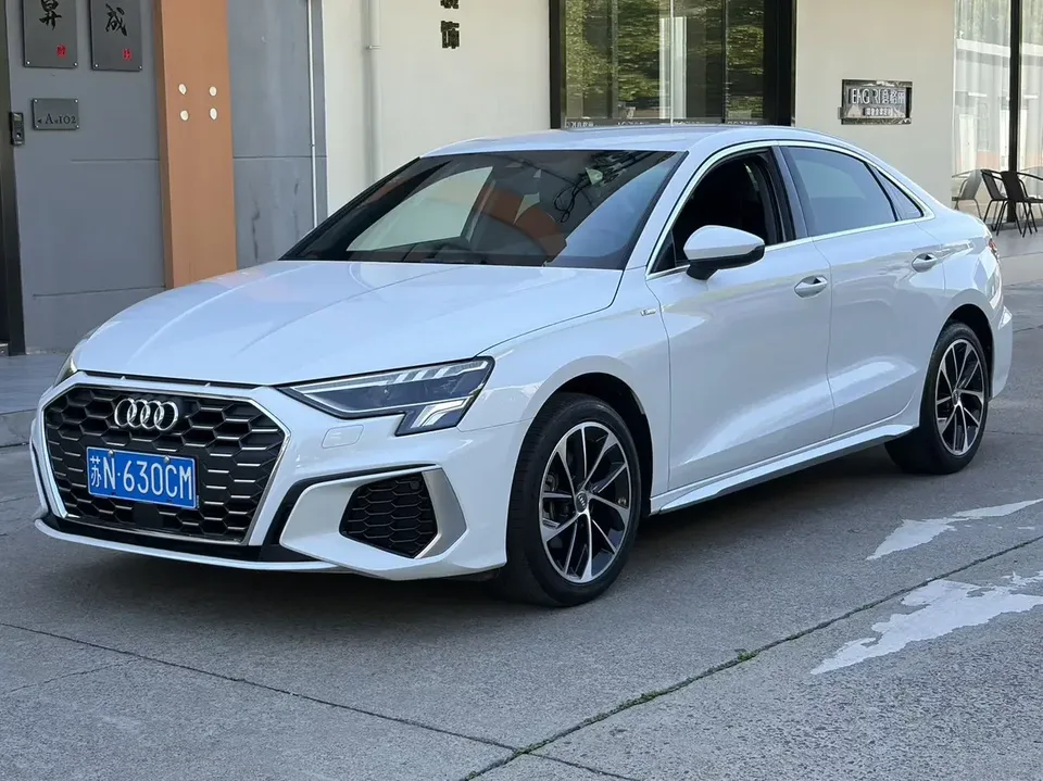 Audi A3 Audi A3 2022 Sportback 35 TFSI: A progressive sports model 2022 — photo 1, buy with delivery to Moscow