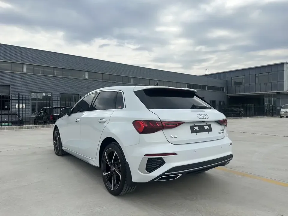 Audi A3 Audi A3 2022 Sportback 35 TFSI Stylish and sporty 2022 — thumbnail 2