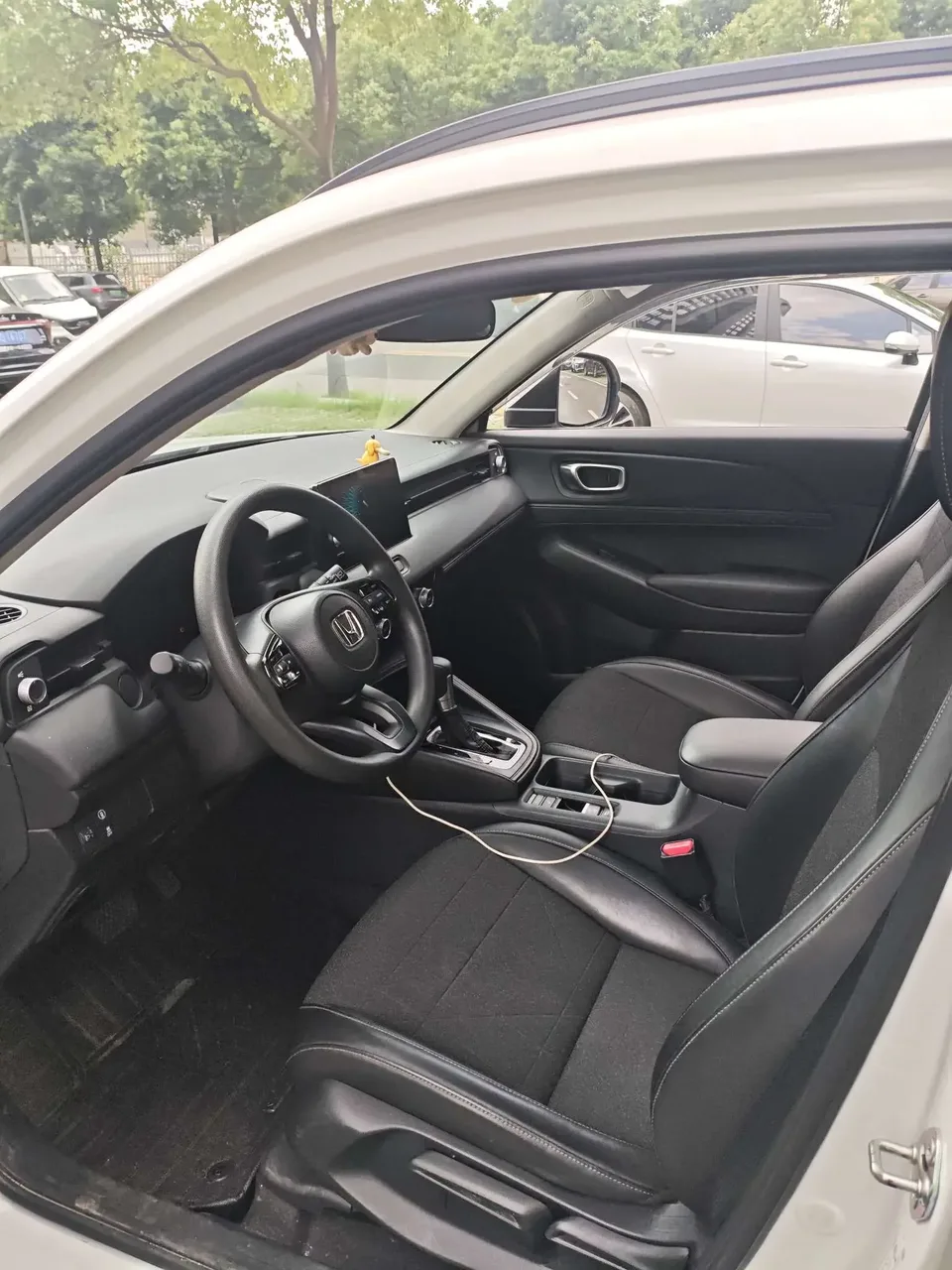Honda VEZEL Binzhi 2023 1.5L CVT Technology Edition 2023 — миниатюра 3