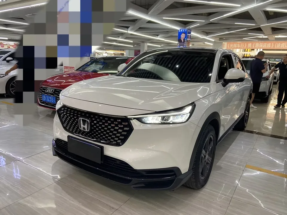 Honda WR-V HondaXR-V 2023 1.5L CVT Hot Edition 2023 — photo 1, buy with delivery to Moscow