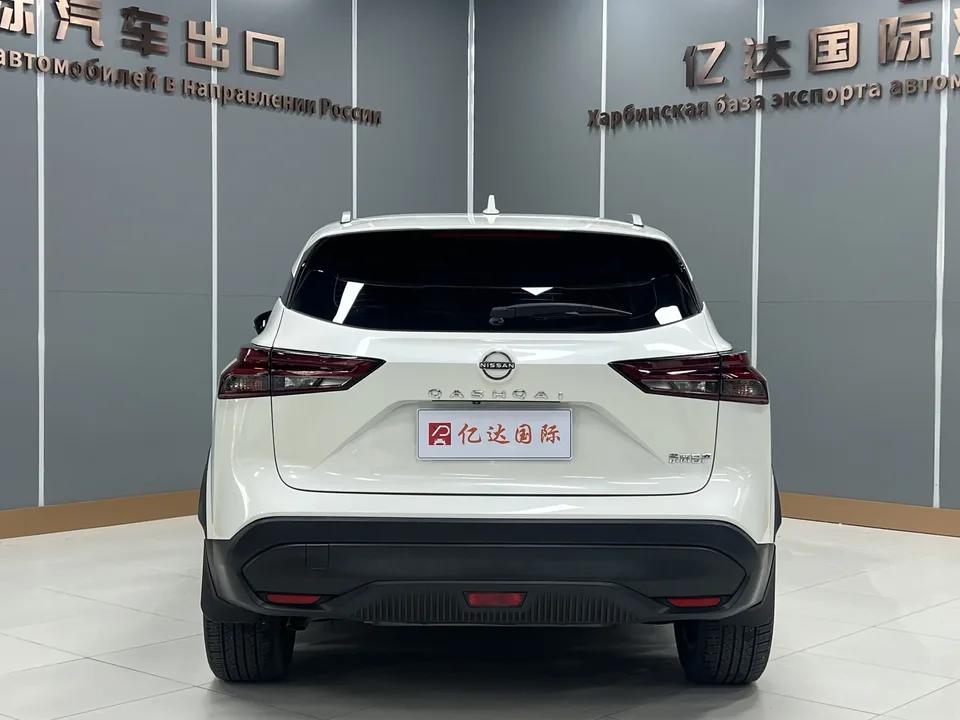 Nissan Qashqai Qashqai 2023 1.3T Deluxe Edition 2023 — миниатюра 2