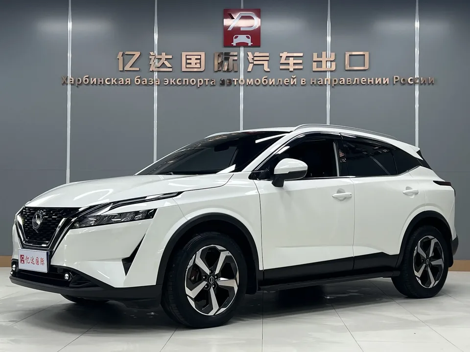 Nissan Qashqai Qashqai 2023 1.3T Deluxe Edition 2023 — фото 1, купить с доставкой в Москву
