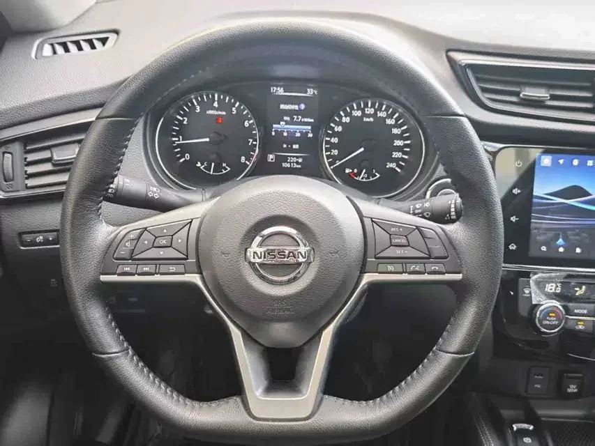 Nissan X-Trail Qijun 2023 Classic Edition 2.0L 2WD Smart Comfort Edition 2024 — thumbnail 2