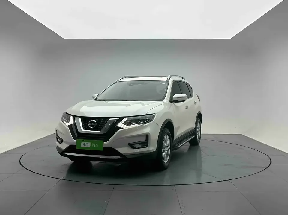 Nissan X-Trail Qijun 2023 Classic Edition 2.0L 2WD Smart Link Premium Edition 2023 — photo 1, buy with delivery to Moscow