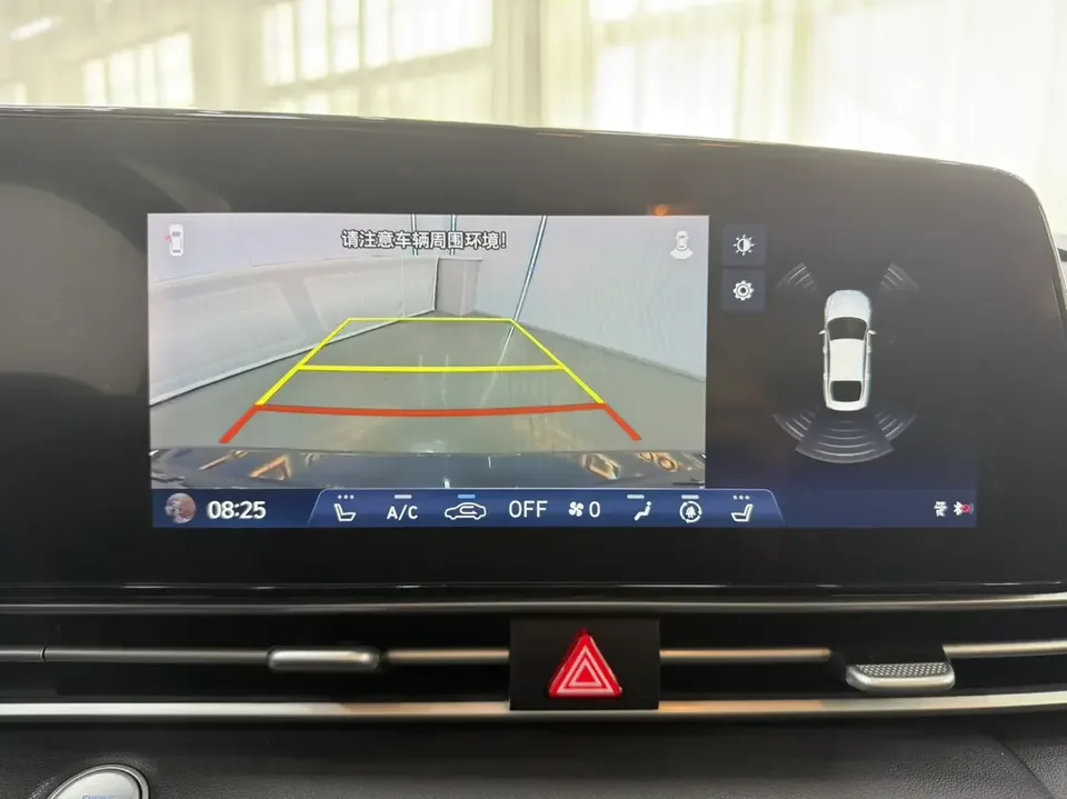 Hyundai Elantra Elantra 2022 1.5L CVT LUX Premium Edition 2022 — thumbnail 4