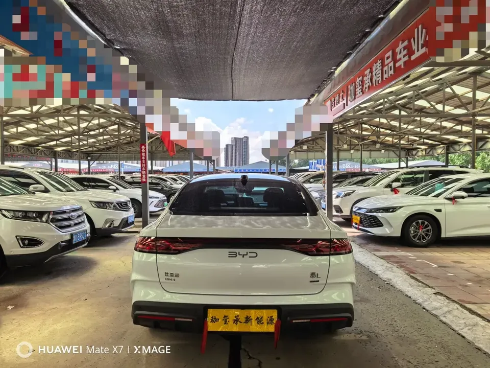 BYD Qin L DM Qin L DM 2025 Intelligent Driving Edition DM-i 80KM Leading Edition 2025 — thumbnail 2