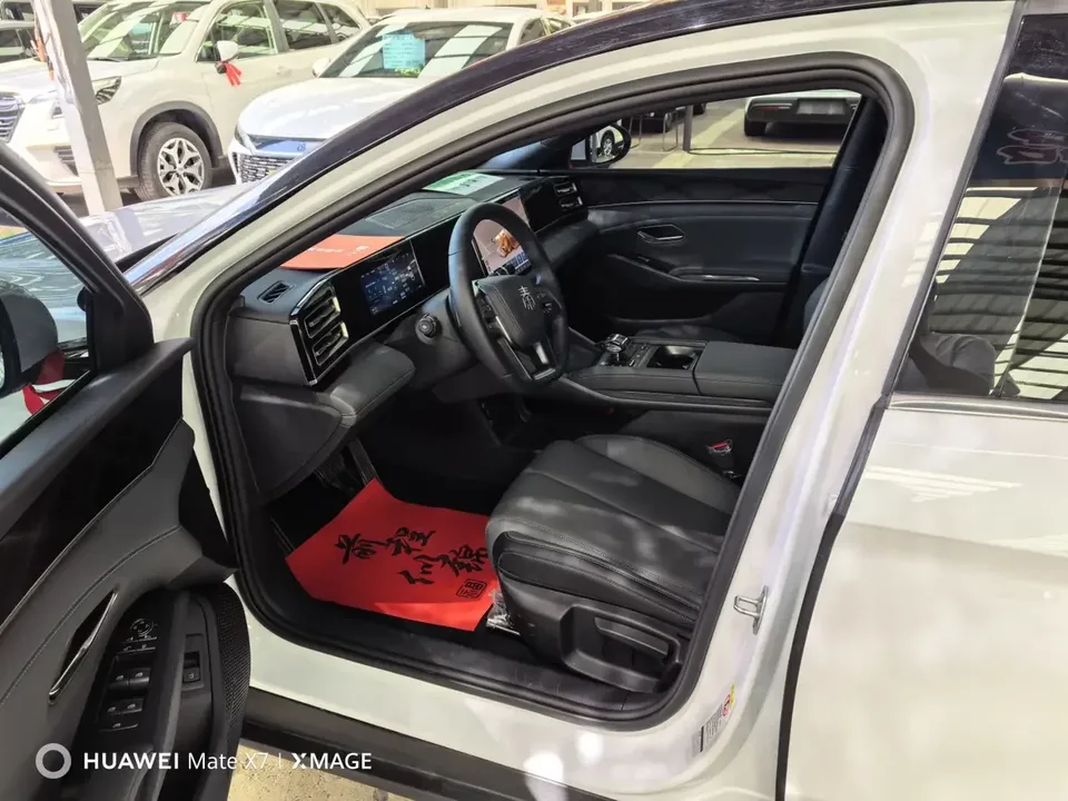 BYD Qin L DM Qin L DM 2025 Intelligent Driving Edition DM-i 80KM Leading Edition 2025 — thumbnail 5