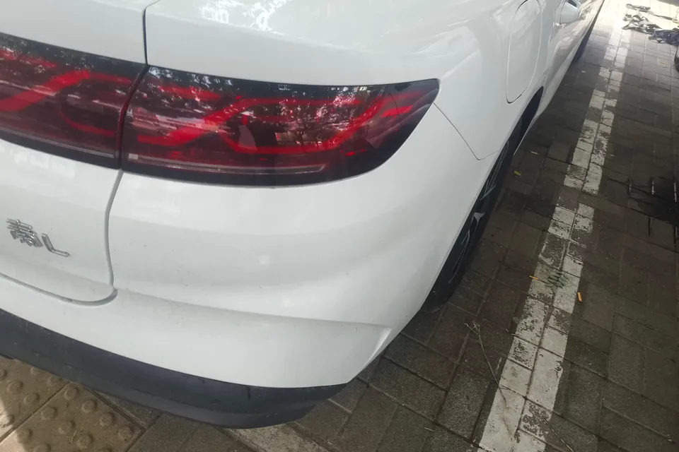 BYD Qin L DM Qin L DM 2024 DM-i 80KM Beyond 2024 — thumbnail 3