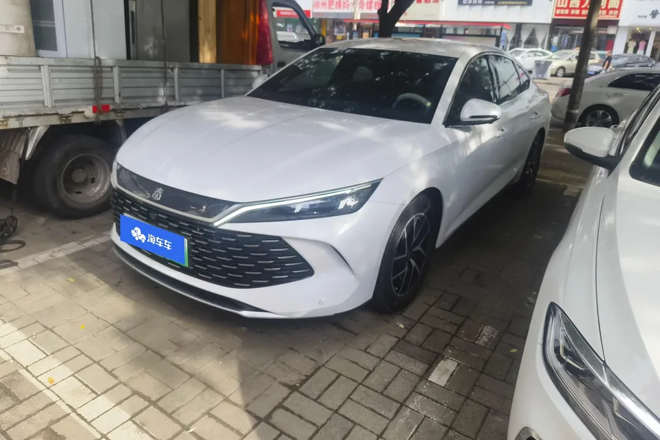 BYD Qin L DM Qin L DM 2024 DM-i 80KM Beyond 2024 — photo 1, buy with delivery to Moscow
