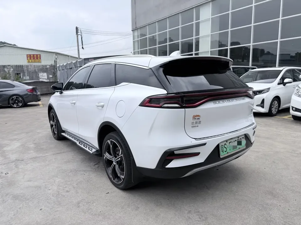 BYD Tang DM Tang DM 2021 DM-i 1.5T 112KM Premium 2022 — thumbnail 4
