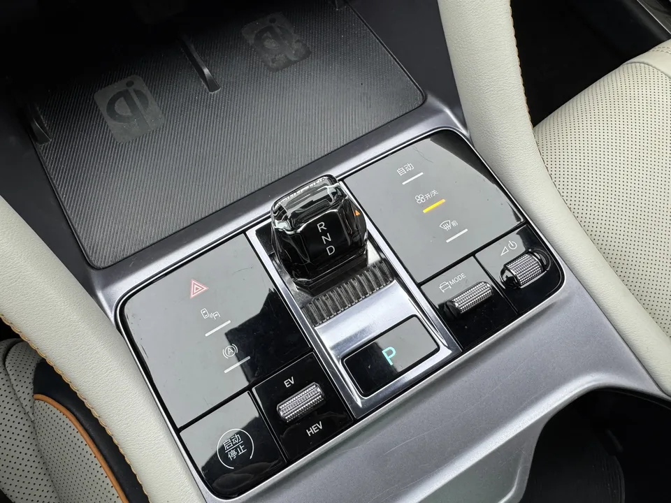 BYD Song PLUS DM Song PLUS DM 2023 DM-i Champion Edition 150KM Flagship PLUS 2023 — thumbnail 5