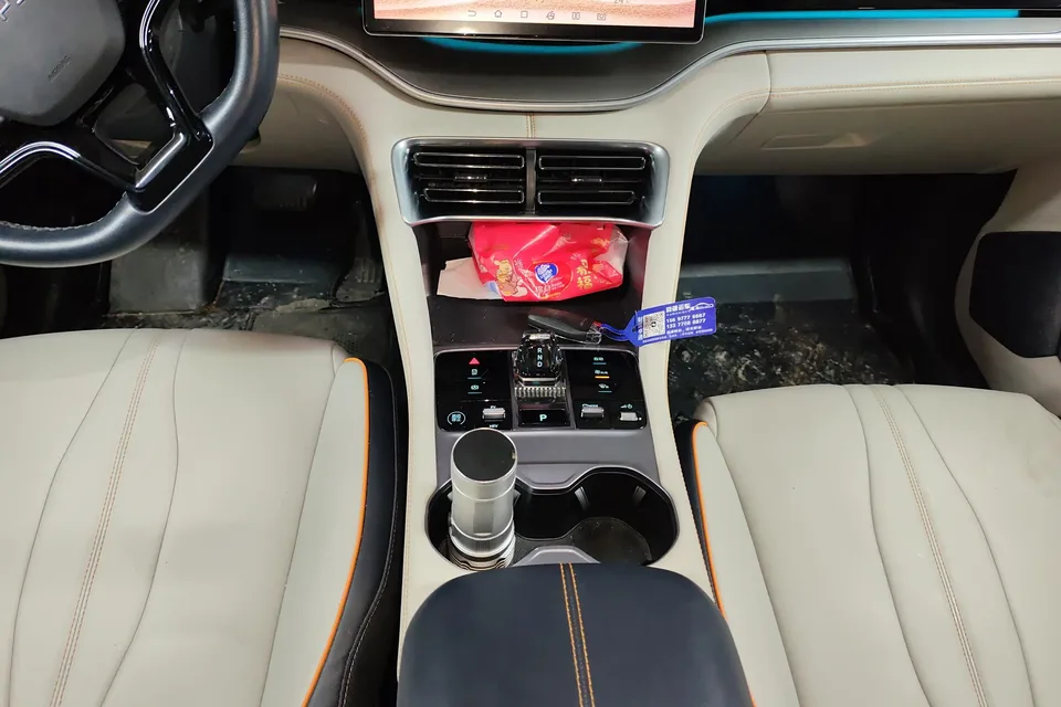 BYD Song PLUS DM Song PLUS DM 2023 DM-i Champion Edition 110KM Flagship 2023 — thumbnail 3