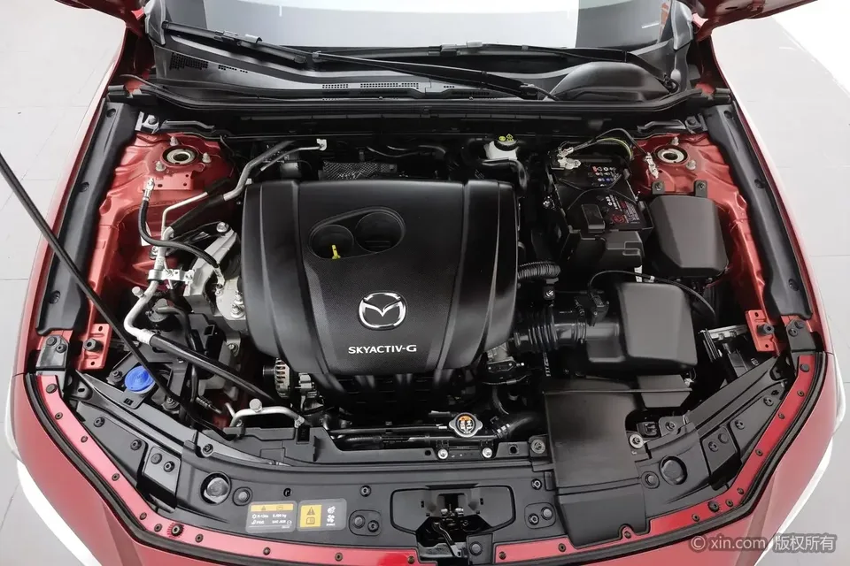 Mazda Axela Mazda3 Angkesela 2023 2.0L Automatic Quality Edition 2024 — миниатюра 2