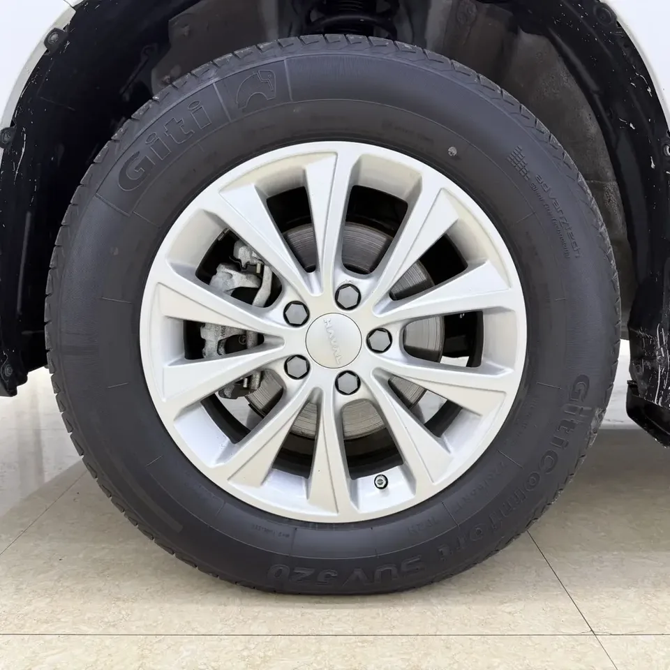 Haval M6 Haval M6 2023 PLUS 1.5T DCT Luxury Intelligent Connection 2023 — thumbnail 4