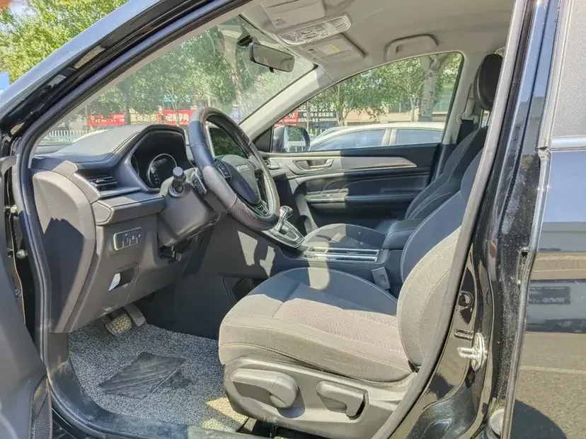 Haval M6 Haval M6 2023 PLUS 1.5T DCT Elite Smart Link 2023 — thumbnail 5