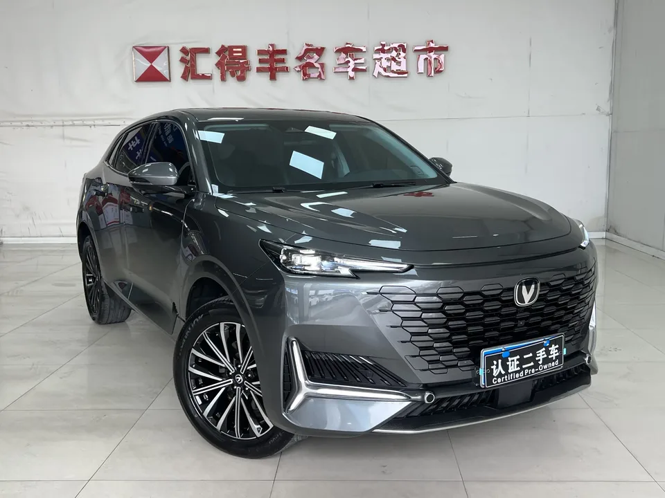 Changan UNI-K Changan UNI-K 2024 2.0T Enjoyable 2024 — thumbnail 3