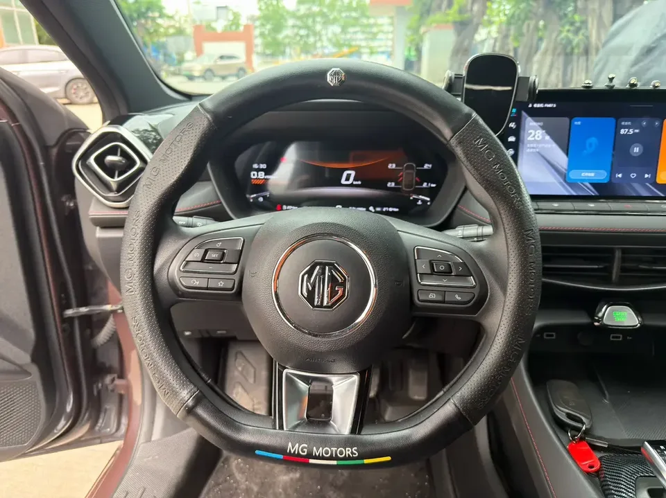 MG 5 MG5 2025 300TGI Global Flagship Edition 2025 — thumbnail 3