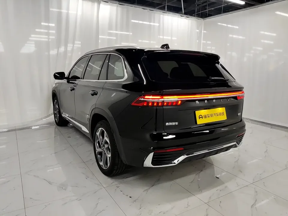 Geely Monjaro Xingyue L 2024 2.0TD DCT EVO 2WD Changfeng Edition 2026 — thumbnail 2