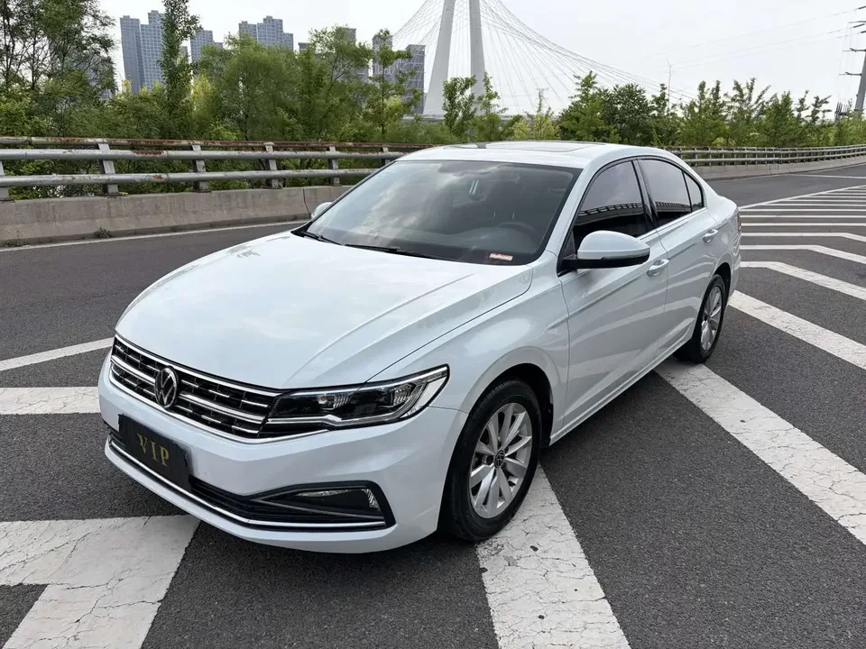 Volkswagen Bora Bora 2021 1.5L Automatic Elite Smart Link Edition 2022 — photo 1, buy with delivery to Moscow