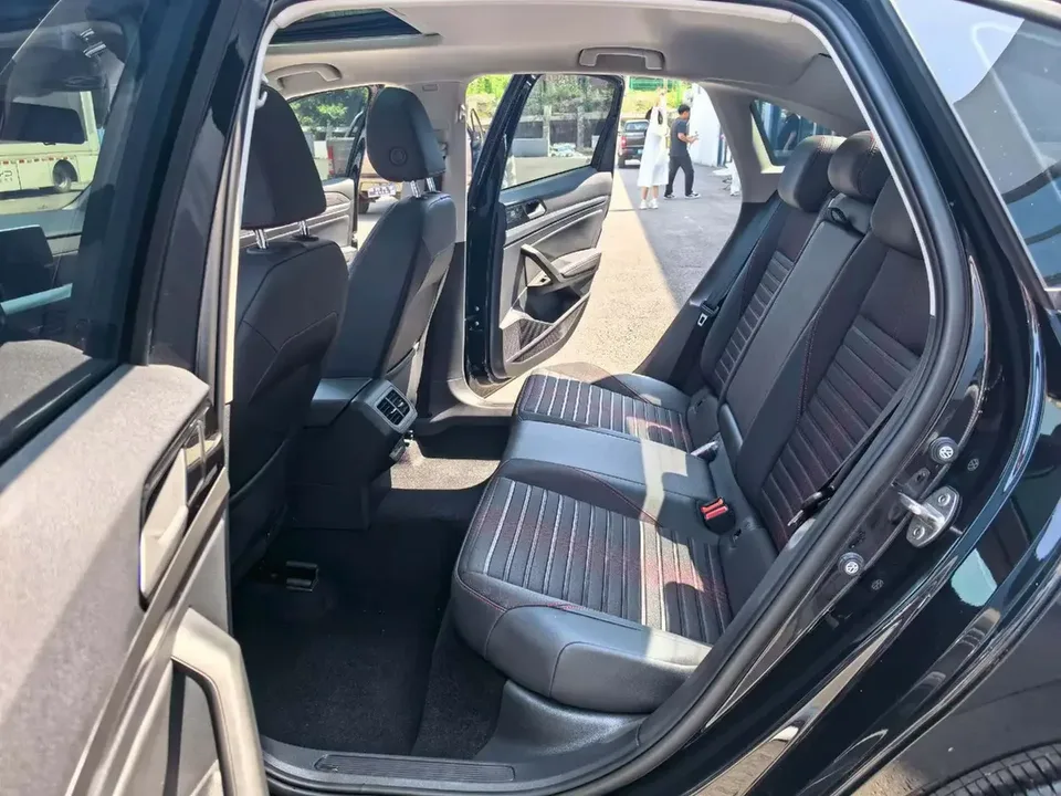 Volkswagen Lavida Lavida 2024 300TSI DSG Starry Sky Edition 2024 — thumbnail 3