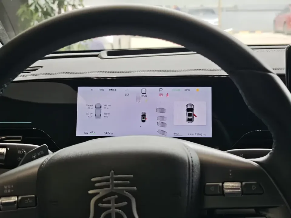 BYD Qin L EV Qin L EV 2025 545KM Excellent 2025 — thumbnail 3