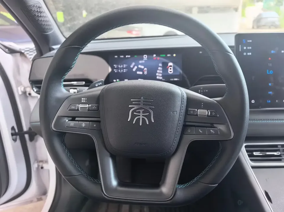 BYD Qin L EV Qin L EV 2025 545KM Superior 2025 — thumbnail 4