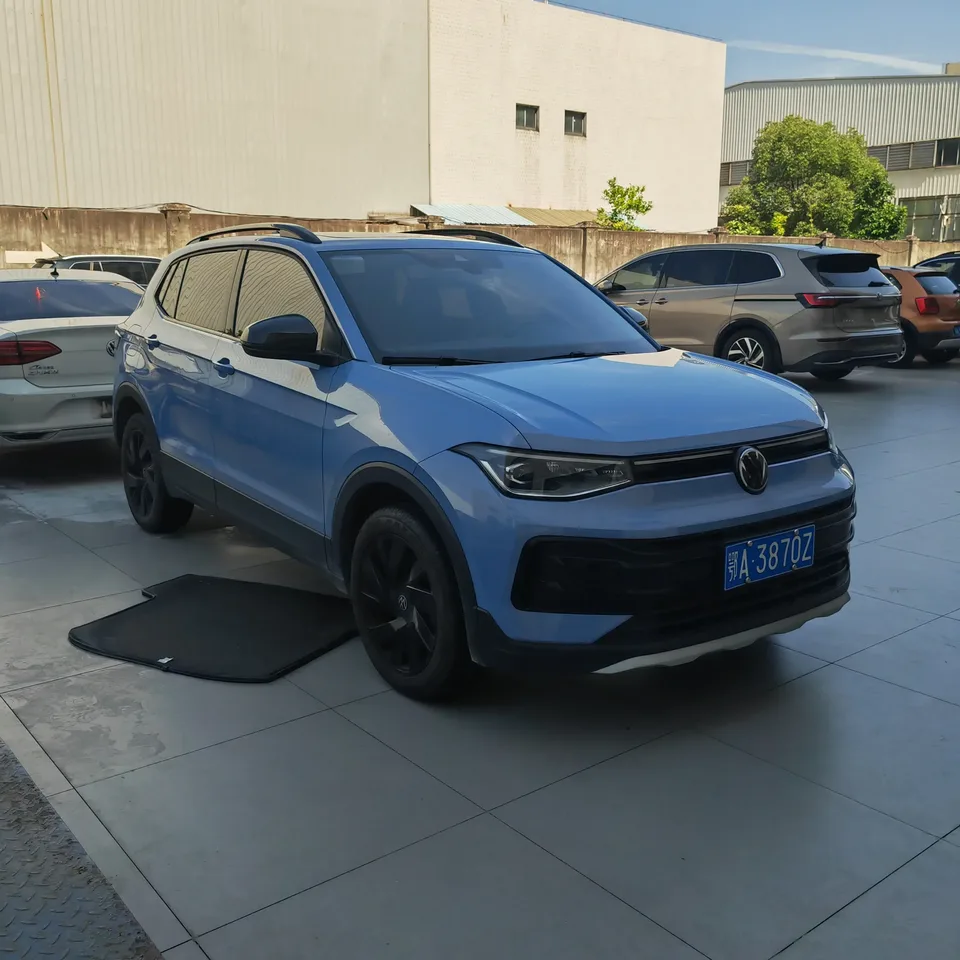Volkswagen Tharu tuyue 2025 New 300TSI Ruixiang Edition 2024 — photo 1, buy with delivery to Moscow