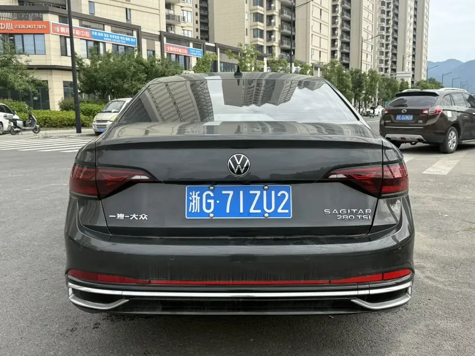 Volkswagen Sagitar Sagitar 2023 280TSI DSG Beyond Edition 2022 — thumbnail 5