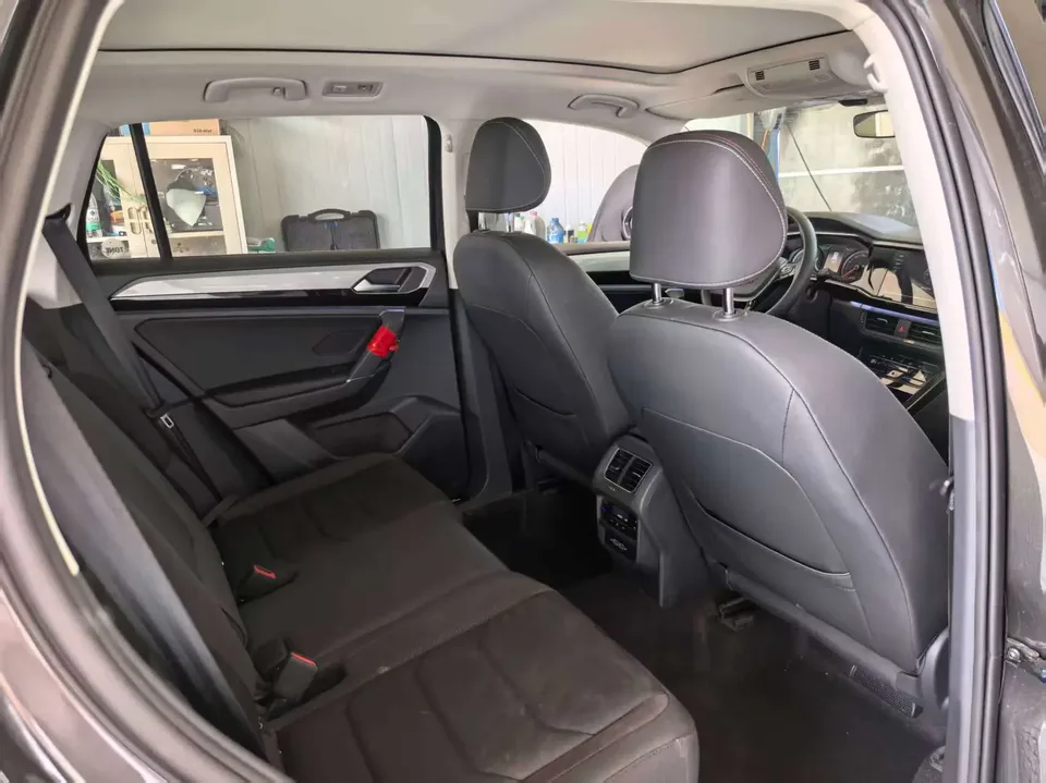 Volkswagen Tayron Tanyue 2022 280TSI 2WD Luxury Smart Edition 2022 — thumbnail 3