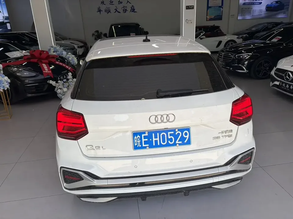 Audi Q2L Audi Q2L 2022 35 TFSI Stylish Dynamic 2023 — thumbnail 2