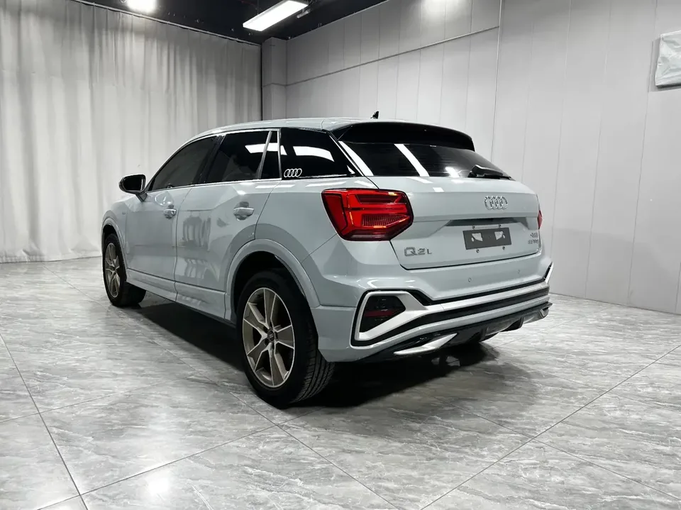 Audi Q2L Audi Q2L 2022 35 TFSI Stylish Dynamic 2022 — thumbnail 2