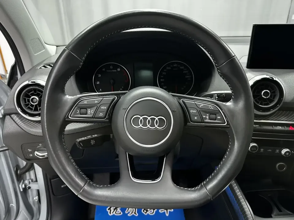 Audi Q2L Audi Q2L 2022 35 TFSI Stylish Dynamic 2022 — thumbnail 4
